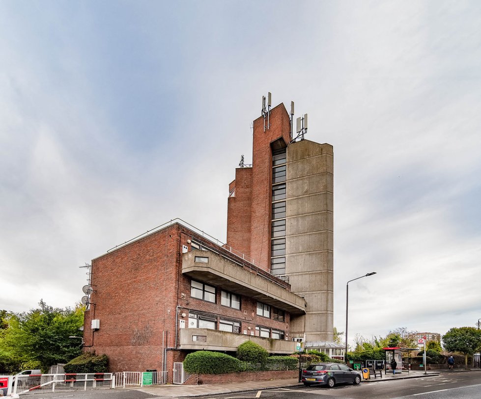 The roof is for rent – but the lift is always breaking down 47644898502_ae678f237a_b