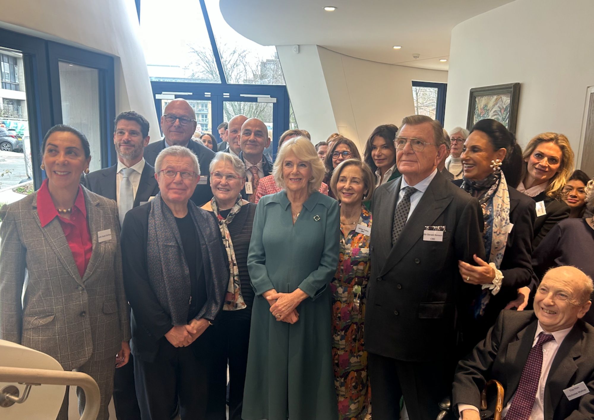 Queen opens cancer centre at Royal Free camila at royal free (1)