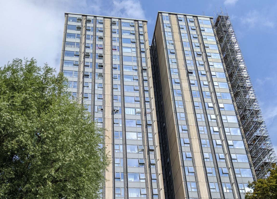Ear-splitting noise on estate as residents are offered headphones to cope chalcots