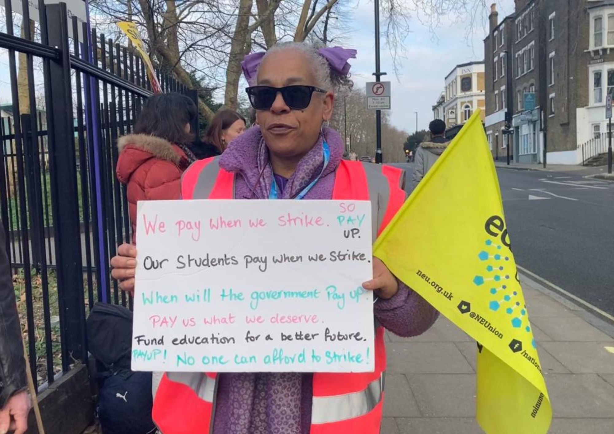 ‘With a heavy heart, we must strike’ teacher strikes lucie