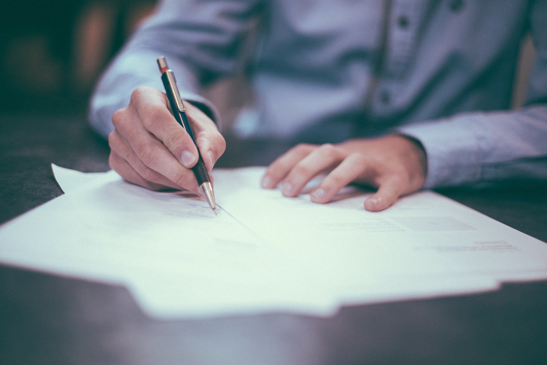 Corrections and complaints writing-1149962_1920